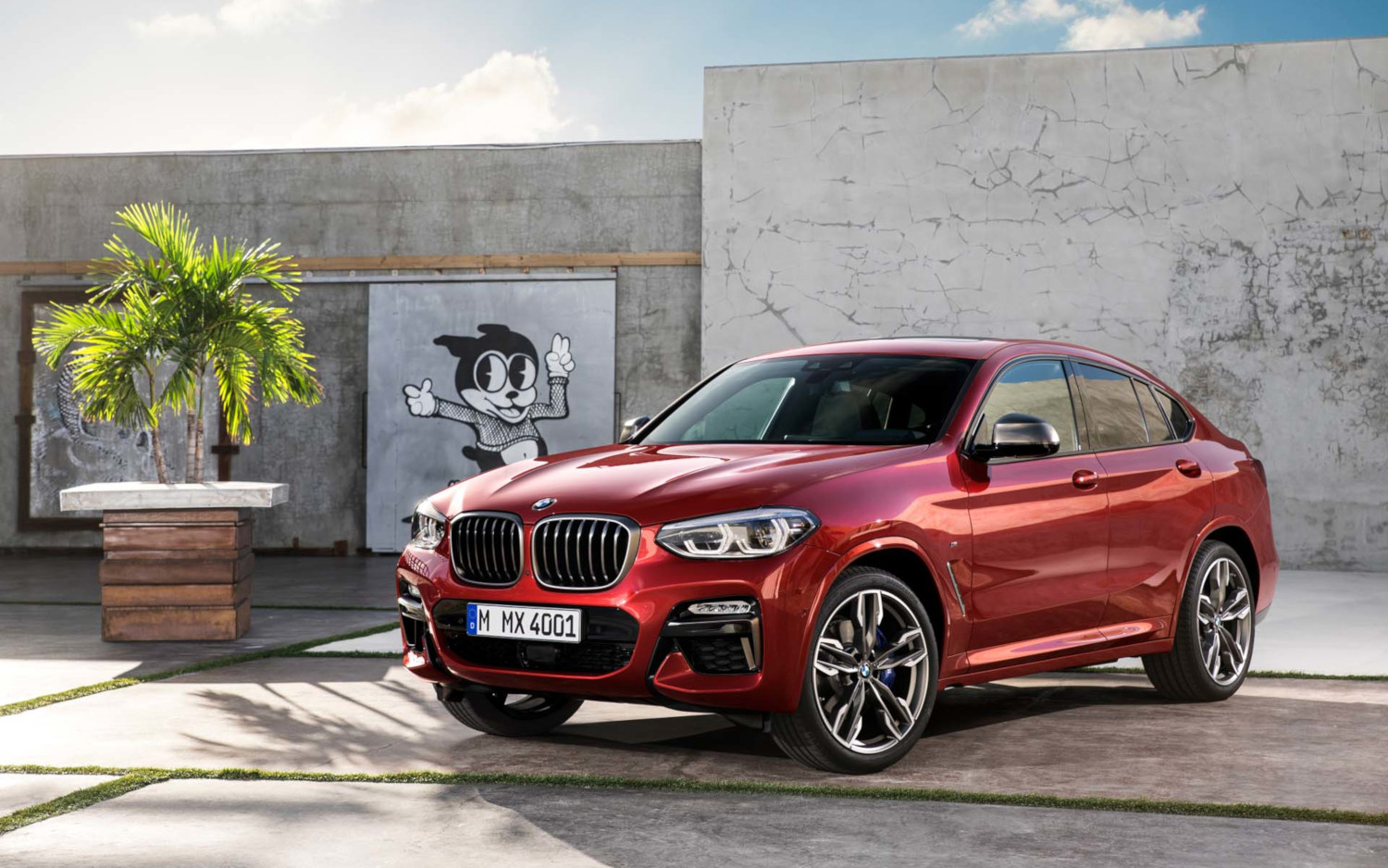 bmw-x4-m40i-2020-suv-drive